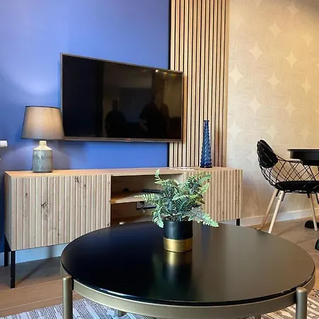Apartament Obok Starowki - Nowka Sztuka!