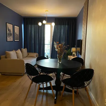 Apartament Obok Starowki - Nowka Sztuka!