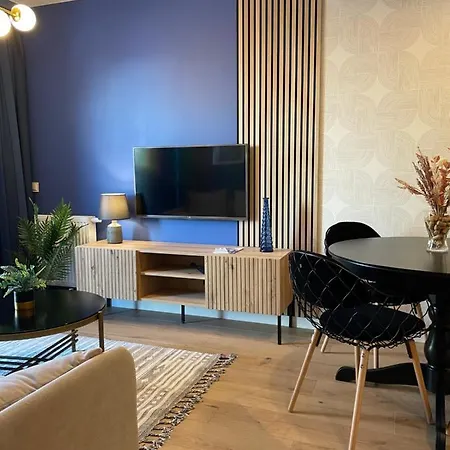 Apartament Obok Starowki - Nowka Sztuka!